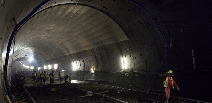 tunel pod martwa wisla budowa