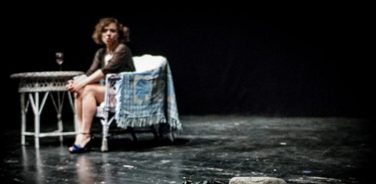 Aktorka Magdalena Tomaszewska (fot. Jakub Kabus/Teatru Minerwa)