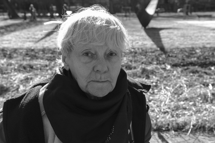 Park Polnocny w Sopocie. Alina Afanasjew na spacerze. 23.03.2011 fot. Jerzy Bartkowski KFP copy