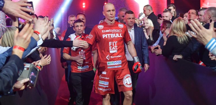 (Fot. Dominik Buze/400mm.pl)