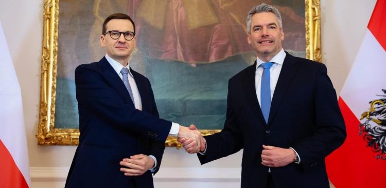 (fot. Twitter/Kancelaria Premiera)