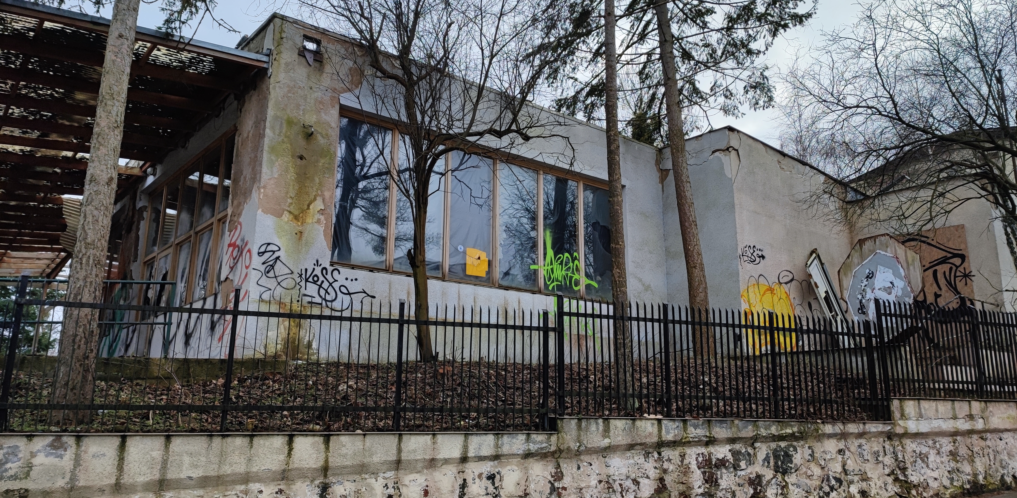 Ruiny legendarnego Maxima (fot. Radio Gdańsk/Joanna Stankiewicz)