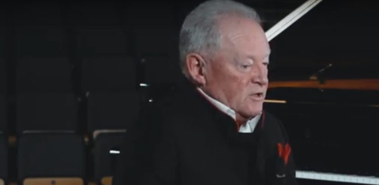 (Fot. screen YouTube)