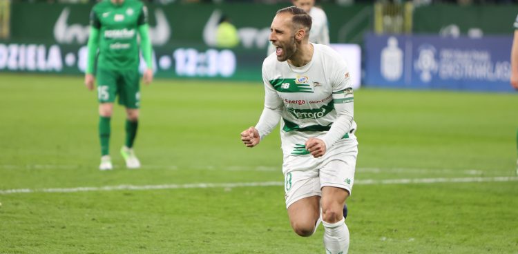 Gdansk, 23.04.2022
PKO EKSTRAKLASA PILKA NOZNA MECZ Sezon 2021/22 Lechia Gdansk - Warta Poznan
POLISH LEAGUE FOOTBALL GAME Season 2021/22 Lechia Gdansk - Warta Poznan
NZ Flavio Paixao, rzut karny 100 bramka w karierze, gol, bramka, radosc, cieszynka, emocje
Fot. Tomasz Rulski / 400mm.pl