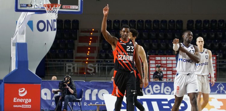 Fot. Patryk Przyborowski / stk.czarni.slupsk.pl