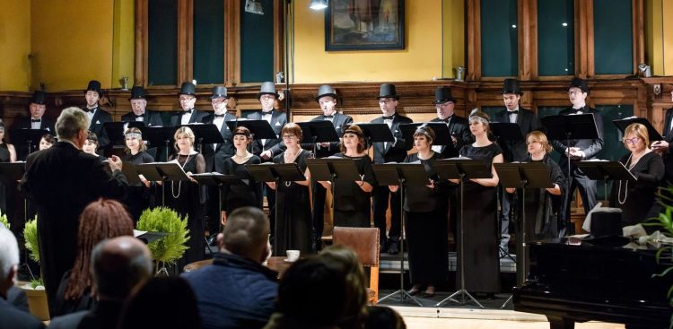 (Fot. Facebook.com/Polski Chór Kameralny)