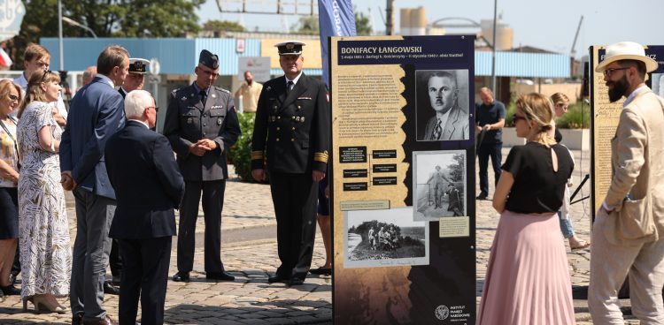 Wernisaż wystawy "Polacy w Wolnym Mieście Gdańsku 1920–1939 - odsłona II" (fot. Radio Gdańsk/Roman Jocher)