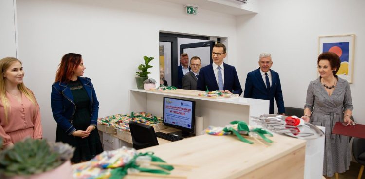 (Fot. Twitter/Kancelaria Premiera)