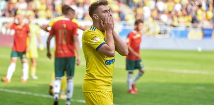 2 kolejka Fortuna 1 Ligi. Mecz Arka Gdynia - Zagłębie Sosnowiec . Na zdjęciu Hubert Adamczyk.
23.07.2022
fot. Maciej Czarniak /Trojmiasto.pl / KFP