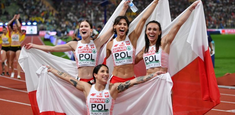 (fot. PAP/Adam Warżawa)