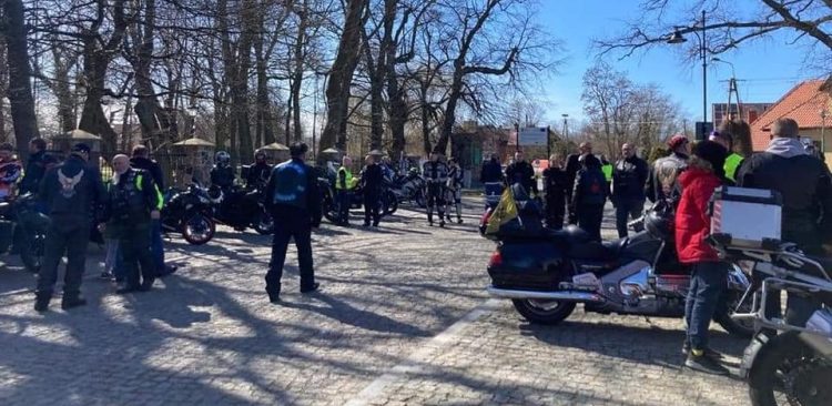 (fot. Facebook/Motocyklowy Rajd Piaśnicki)