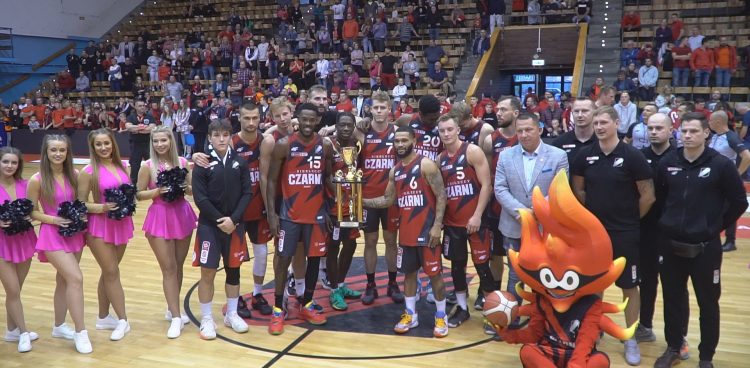 Fot. Czarni to Wy / facebook