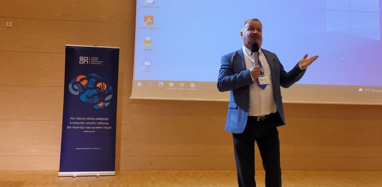 (Fot. Facebook/Gdyński Ośrodek Doskonalenia Nauczycieli)