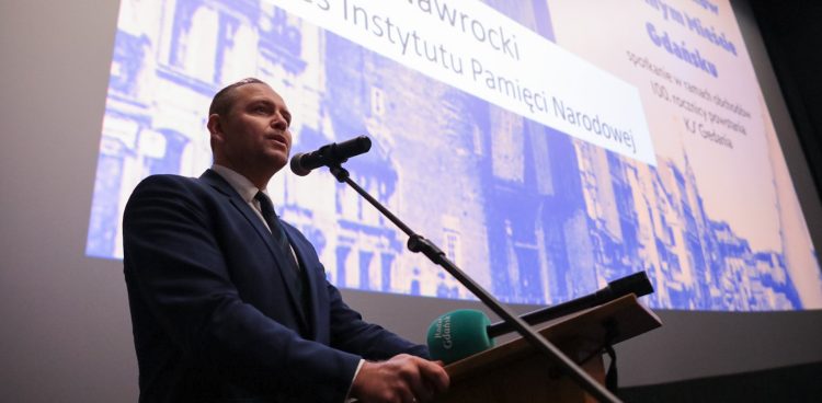 (fot. Mikołaj Bujak/IPN, Marcin Węgliński/IPN Gdańsk)