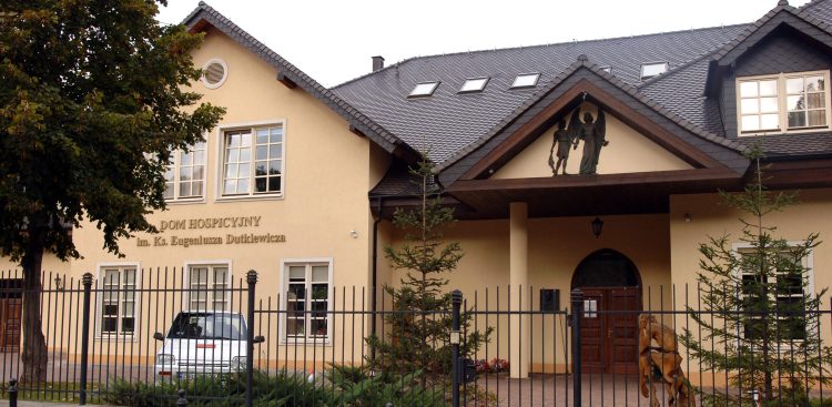 Hospicjum im. ks. Dutkiewicza (Fot. Agencja KFP/Maciej Kosycarz)