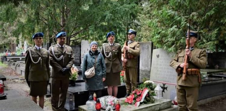 Fot. Klub 7.BOW / Cmentarz w Słupsku