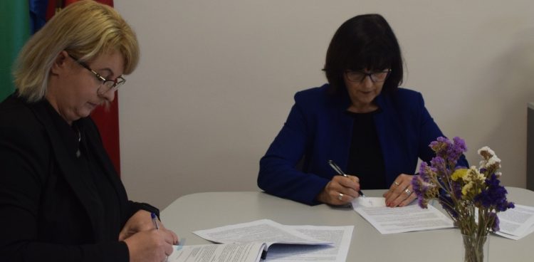 Fot. UG Słupsk / Podpisanie umowy