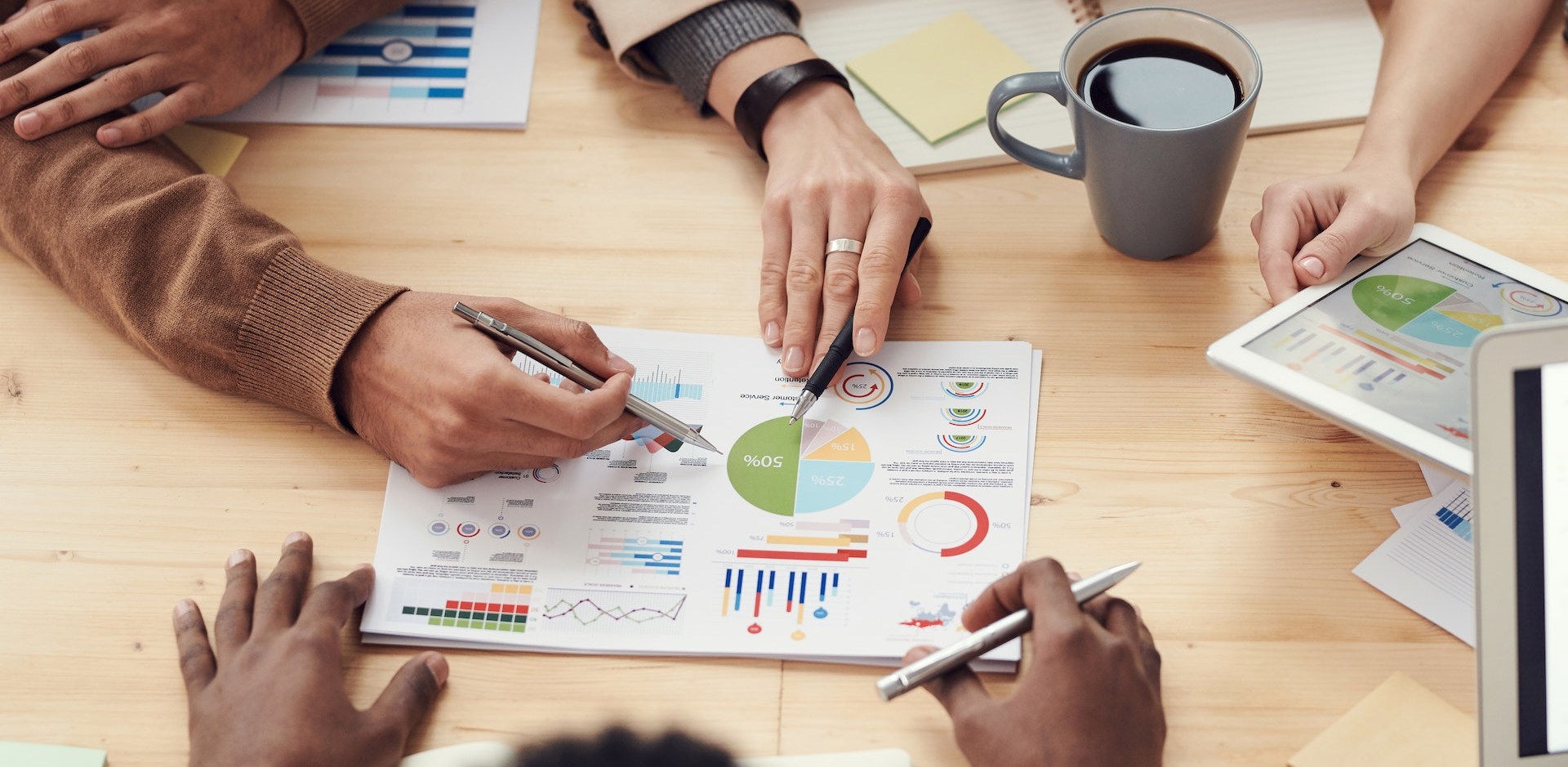 Omawianie wyników zespołu (fot. mat. pras.)