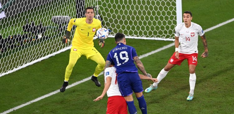 (Fot. PAP/EPA/Georgi Licovski)