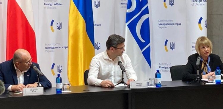 (fot. Twitter/Helga Maria Schmid)