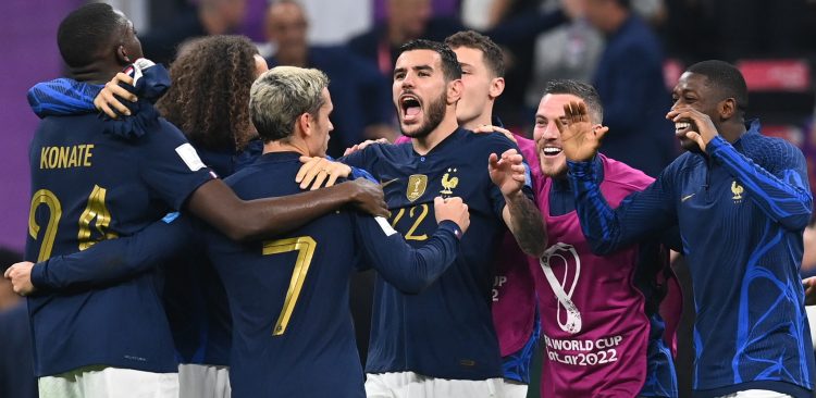 (Fot. EPA/Georgi Licovski)