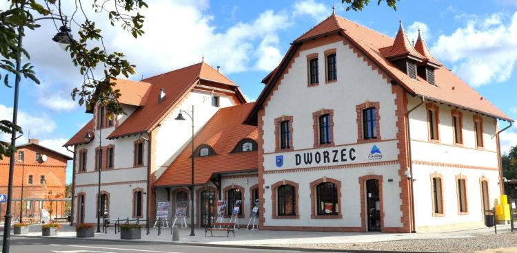 (Fot. Facebook.com/Miejska i Powiatowa Biblioteka Publiczna im. J. Żurakowskiego w Kartuzach)