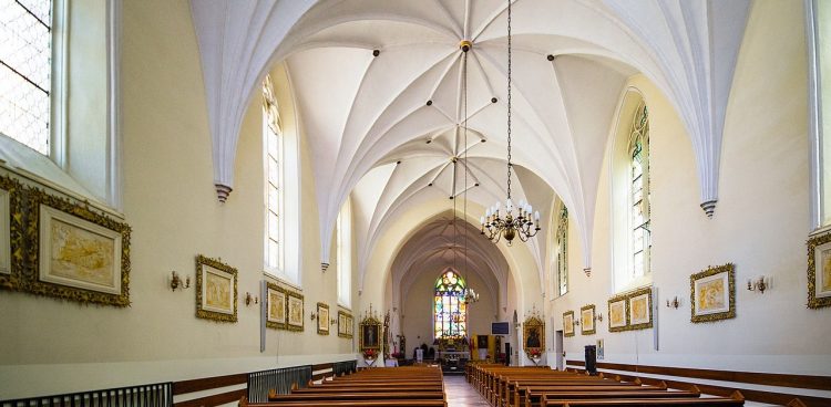 Wnętrze Kościoła św. Józefa w Gdańsku (Fot. Wikipedia.org)