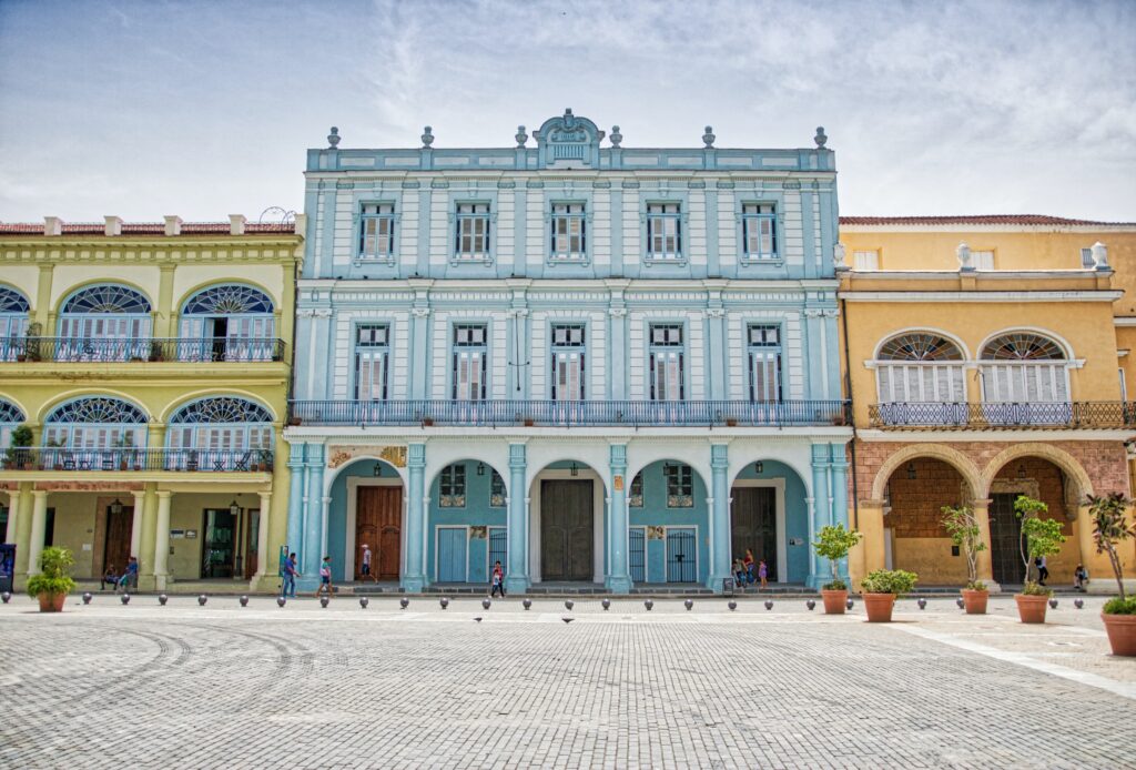 kolorowe kamienice w Trinidad de Cuba