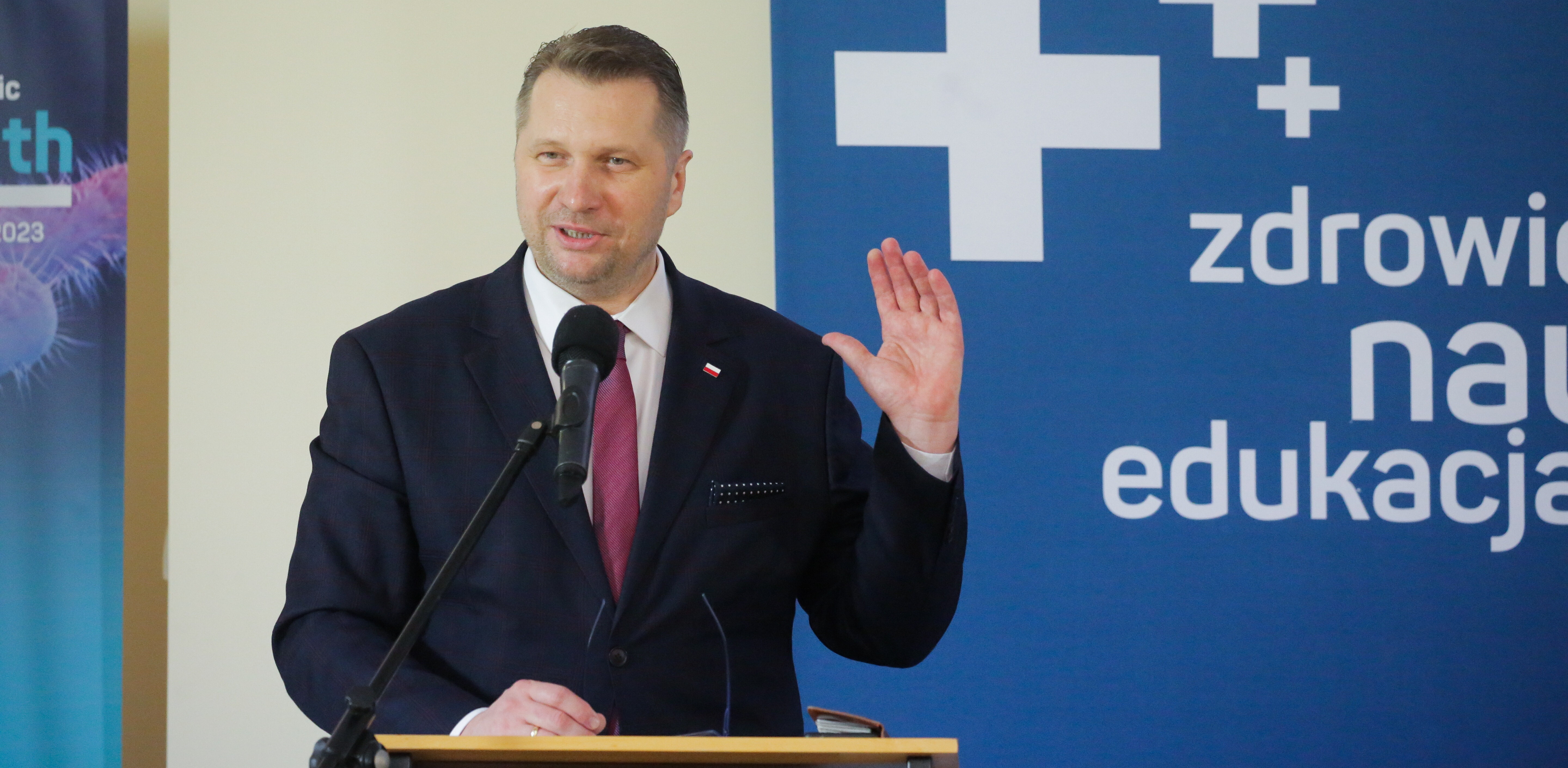 (Fot. PAP/Tomasz Waszczuk)