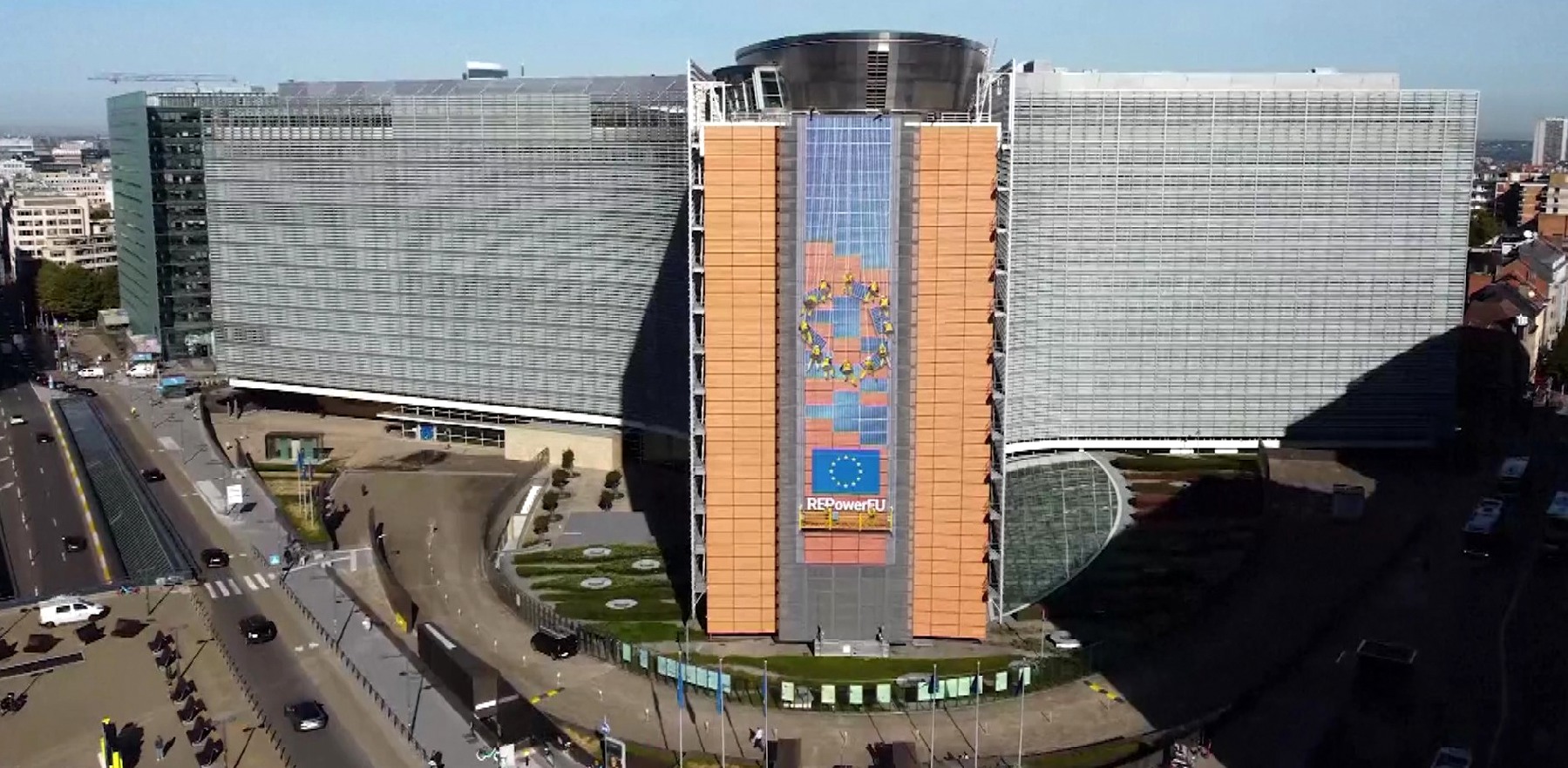 (Fot. Facebook/European Commission)