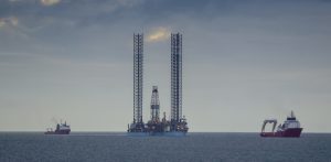 Zdjęcie ilustracyjne - platforma wiertnicza Lotos Petrobaltic (fot. Paweł Marcinko / KFP)