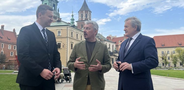 (Fot. Twitter/Piotr Gliński)