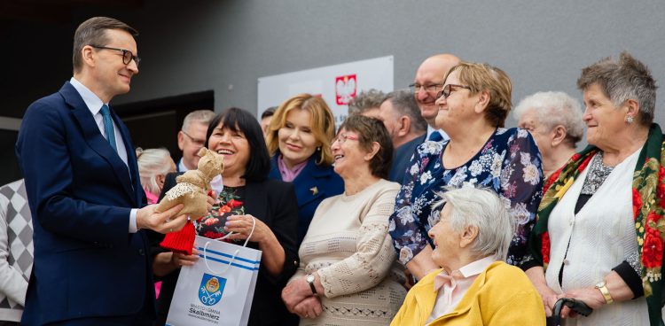 (Fot. Facebook.com/Kancelaria Premiera)