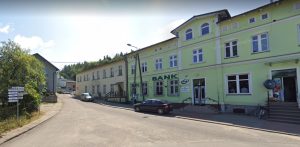 Na zdjęciu: Urząd Gminy w Smołdzinie (fot. Google Street View)