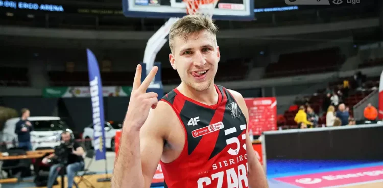 (fot. A. Romanski PLK)