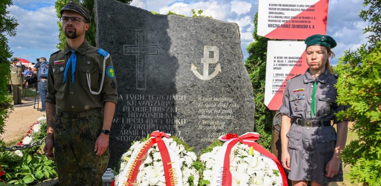 Uroczystości w podwileńskich Krawczunach. (Fot. Waldemar Dowejko)