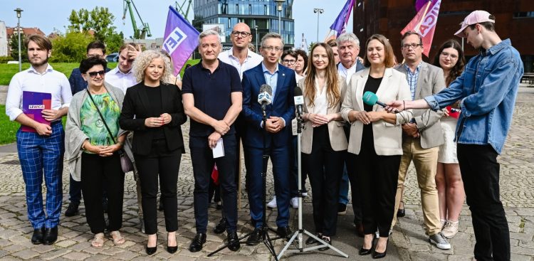 (fot. PAP/Marcin Gadomski)