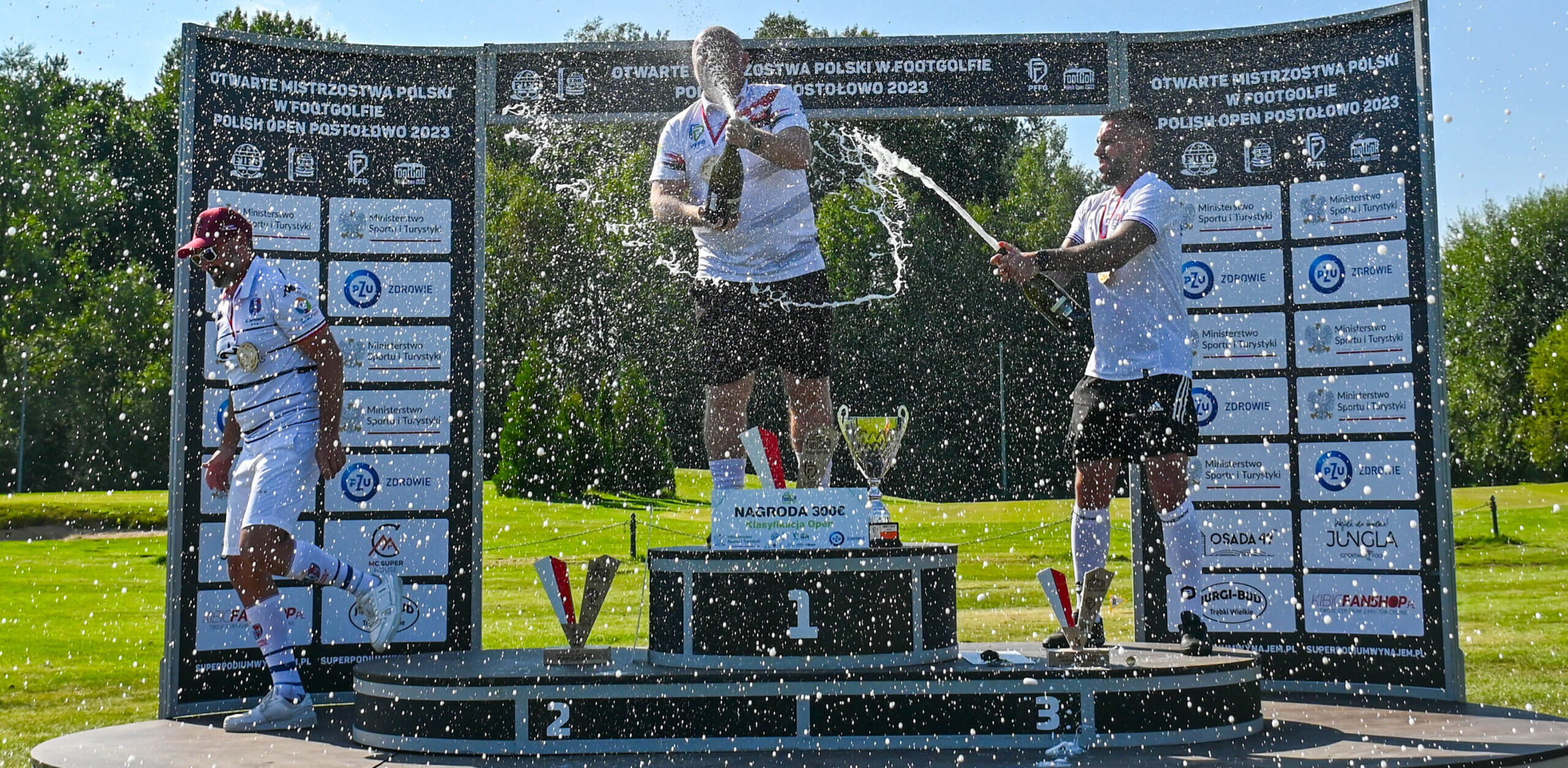 La star française du footgolf détrônée.  Patryk Kwiecień est le champion de Pologne à Postołów