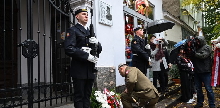 (Fot. PAP/Adam Warżawa)