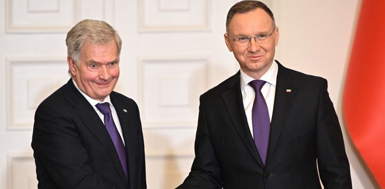 (fot. 	PAP/Radek Pietruszka)