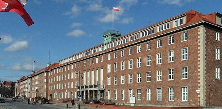 Siedziba Sejmiku Województwa Pomorskiego (Fot. Wikimedia Commons/Fotopolska.eu)