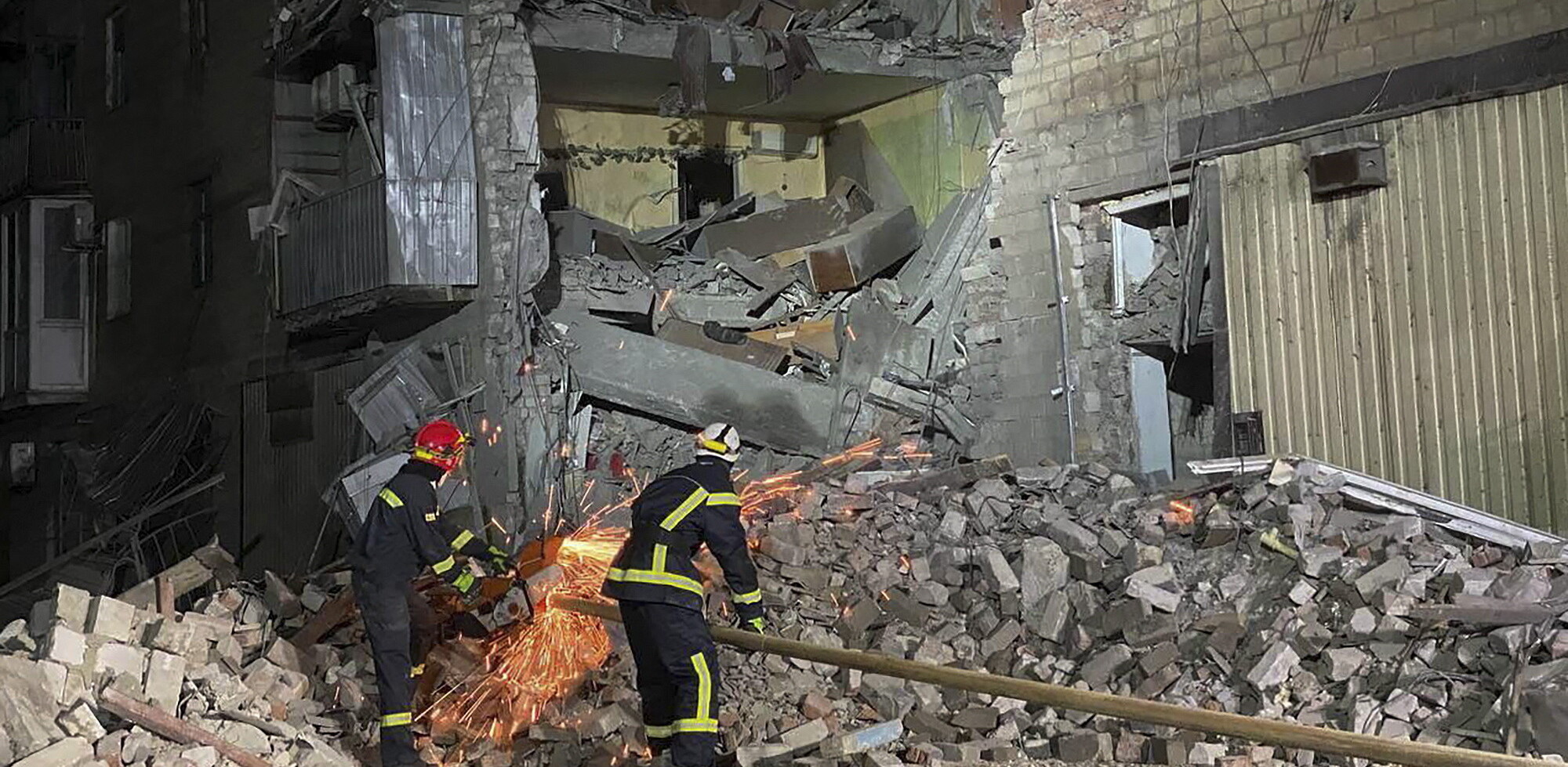 (Fot. EPA/STATE EMERGENCY SERVICE)