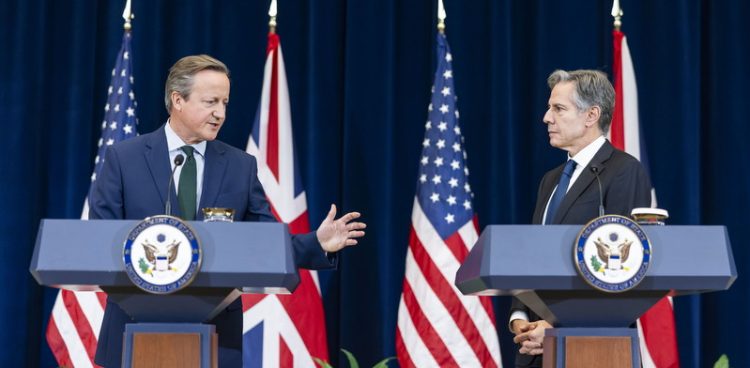 (fot. 	PAP/EPA/JIM LO SCALZO)