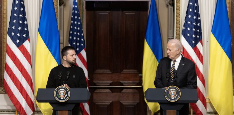 (fot. PAP/EPA/MICHAEL REYNOLDS)