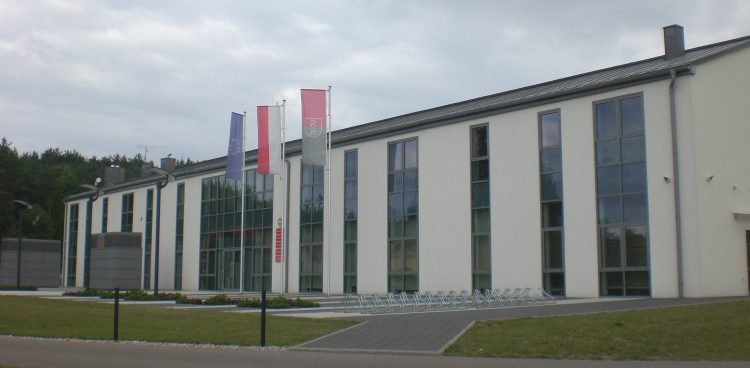 Urząd Gminy Stężyca (Fot. Wikimedia Commons/Gdaniec)