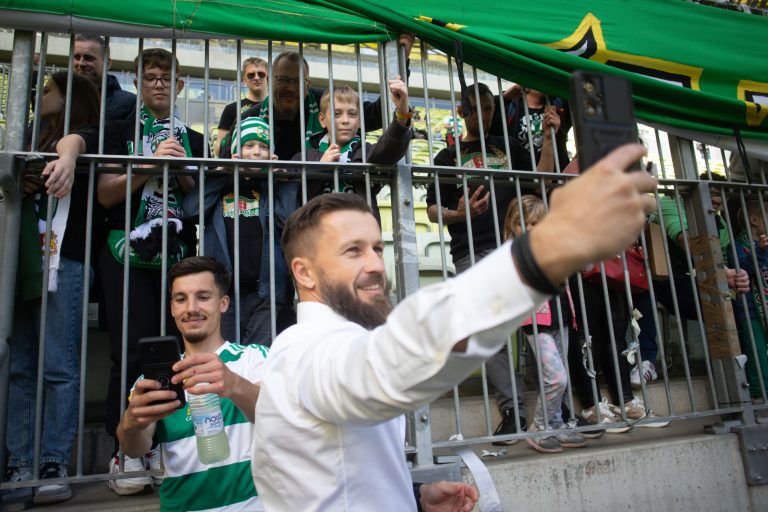 Fortuna 1 Liga. Lechia Gdañk - Termalika Bruk Nieciecza. Nz.trener Szymon Grabowski.14.04.2024fot. Krzysztof Mystkowski / KFP