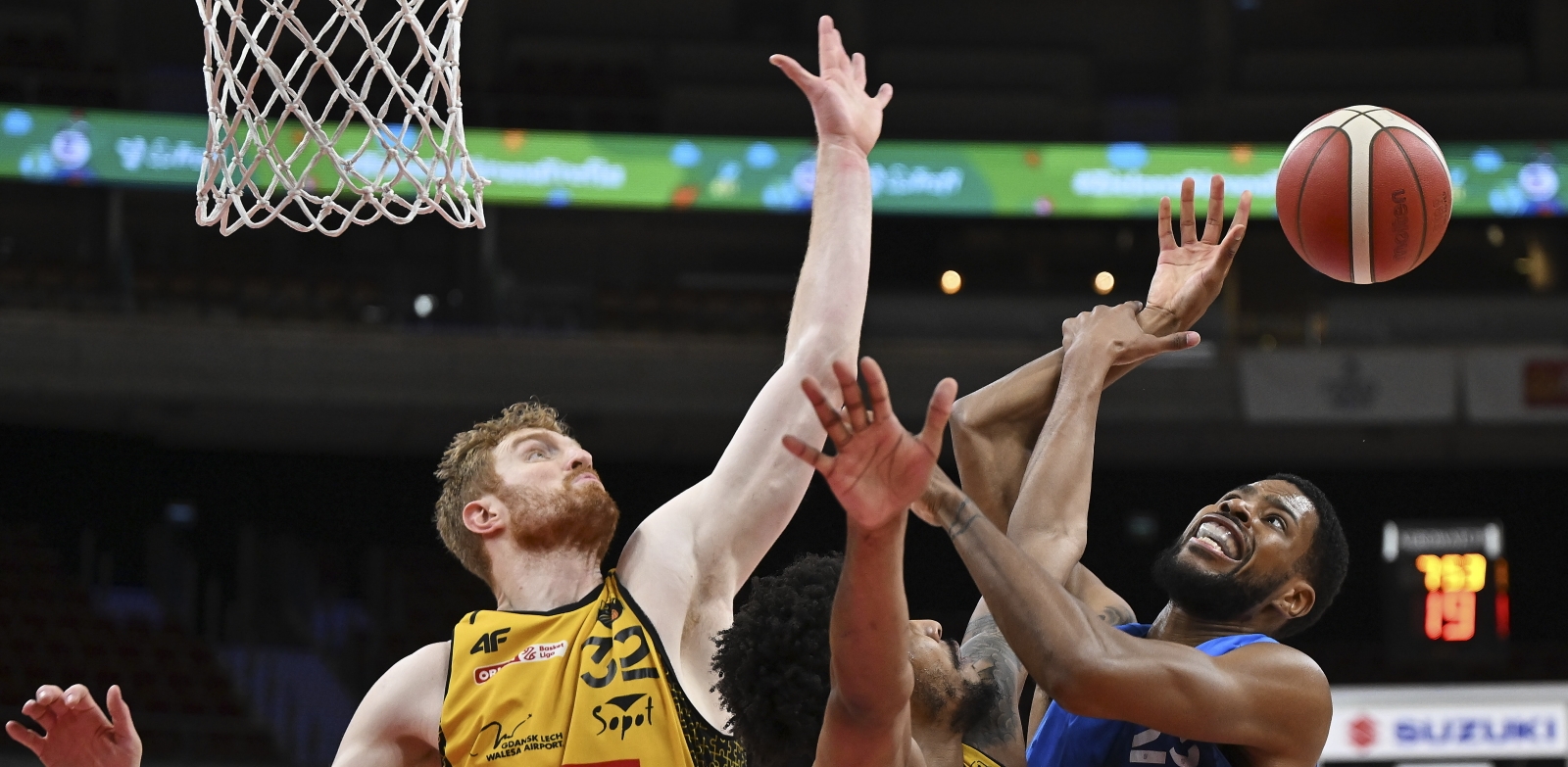 (fot. PAP/Adam Warżawa)