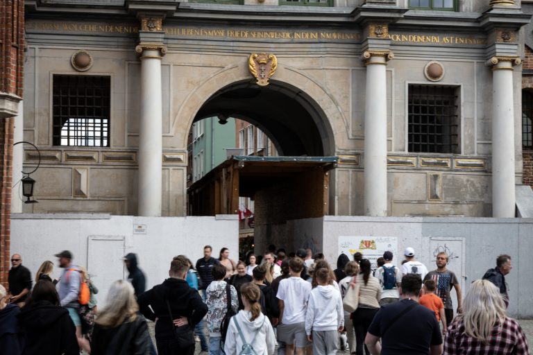 11.06.2024 r., Gdańsk. Złota Brama (fot. Radio Gdańsk/Roman Jocher)