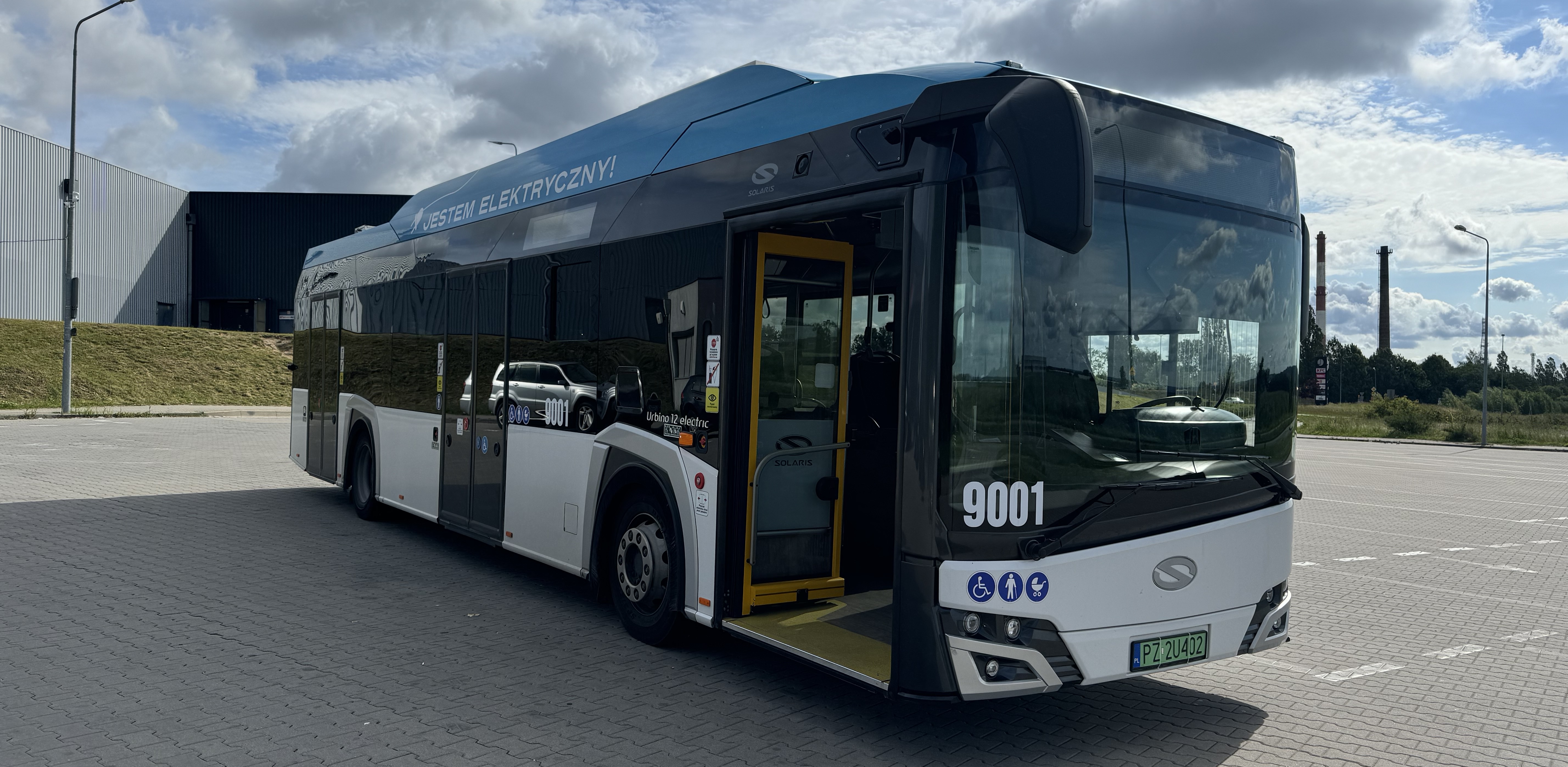 Elektryczny autobus na testach w Słupsku (fot. Radio Gdańsk/Alek Radomski)