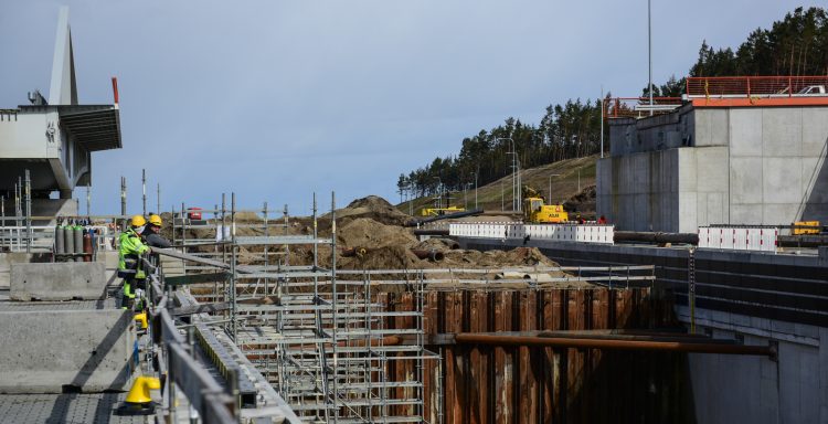Budowa przekopu przez Mierzeję Wiślaną (fot. Radio Gdańsk/Roman Jocher)